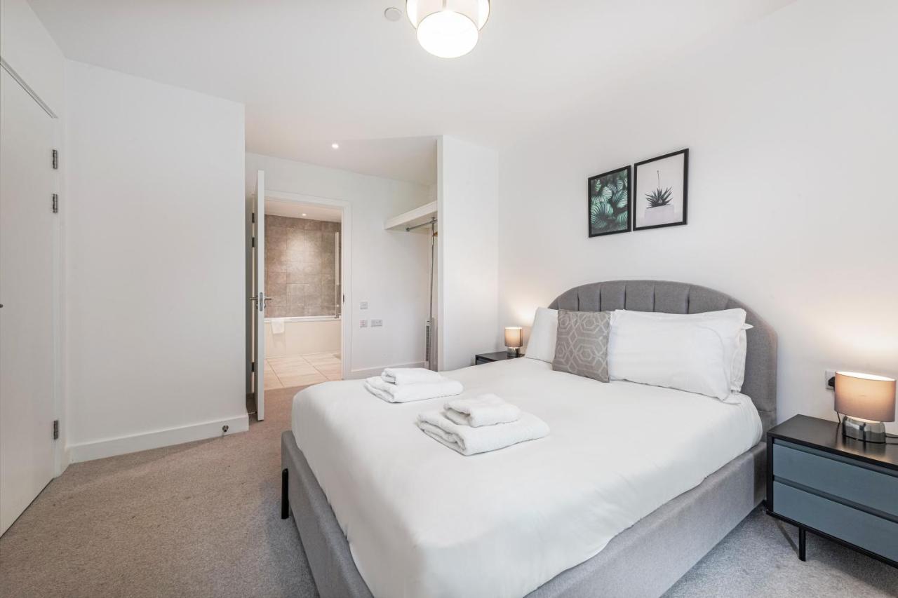 Stayo Apartments Barking Wharf Londres Exterior foto